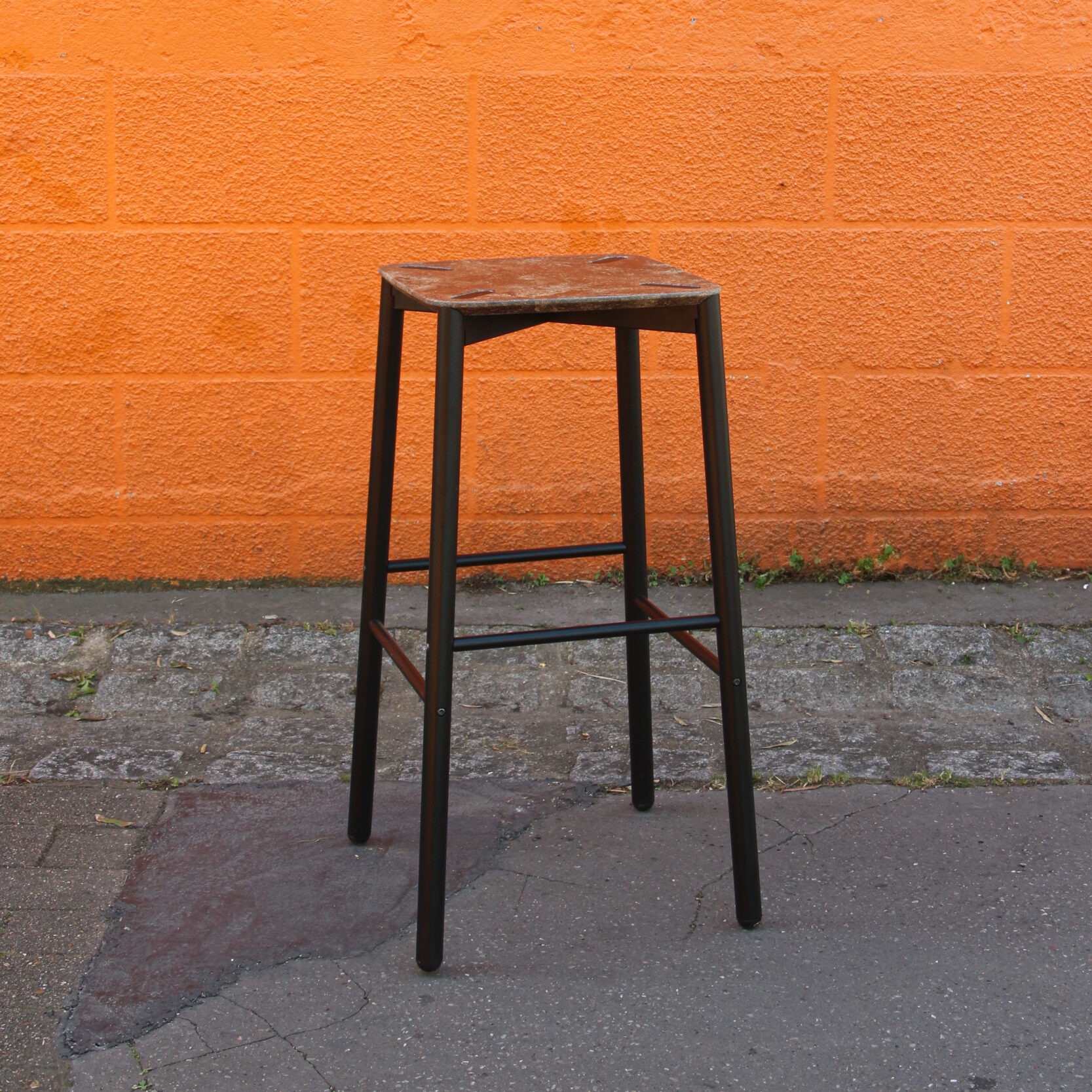 tabouret newport ®instead